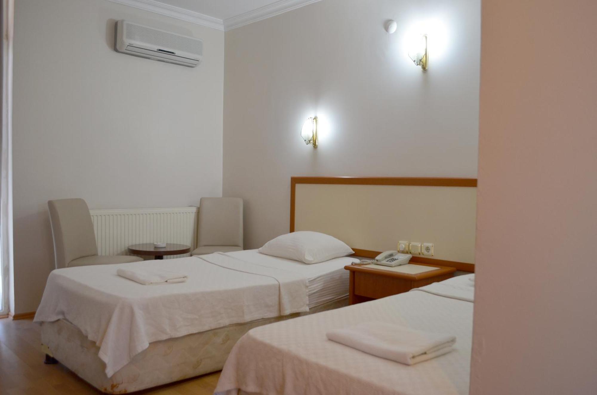 Grand Milano Hotel Ayvalı Rom bilde