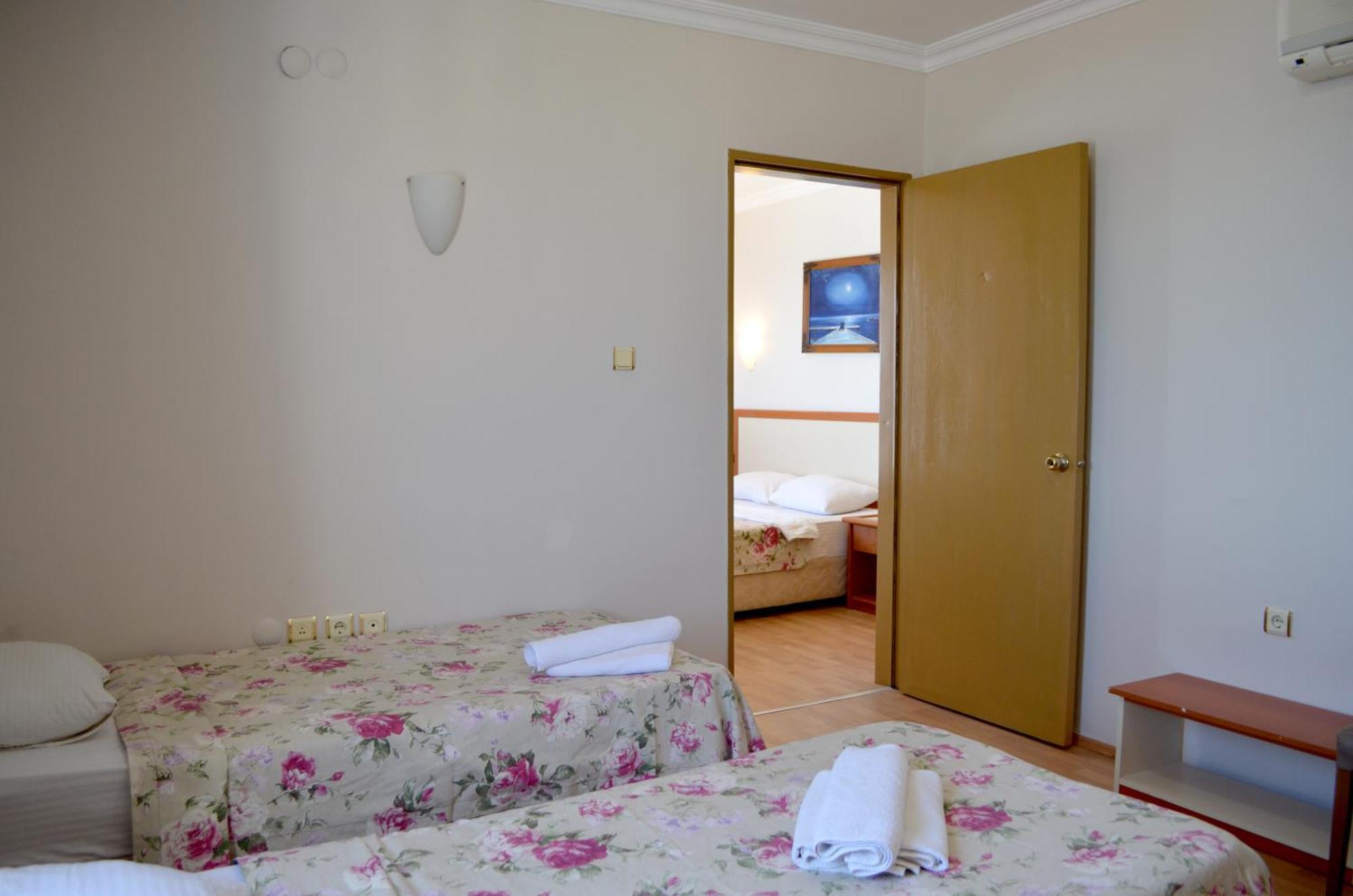Grand Milano Hotel Ayvalı Rom bilde
