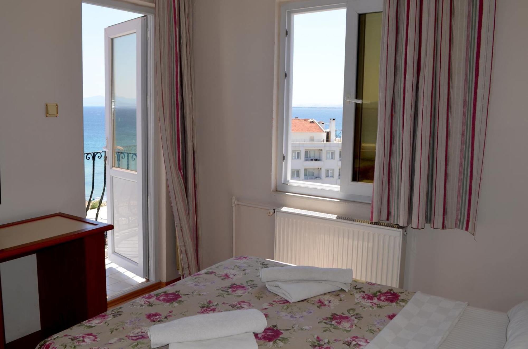 Grand Milano Hotel Ayvalı Rom bilde