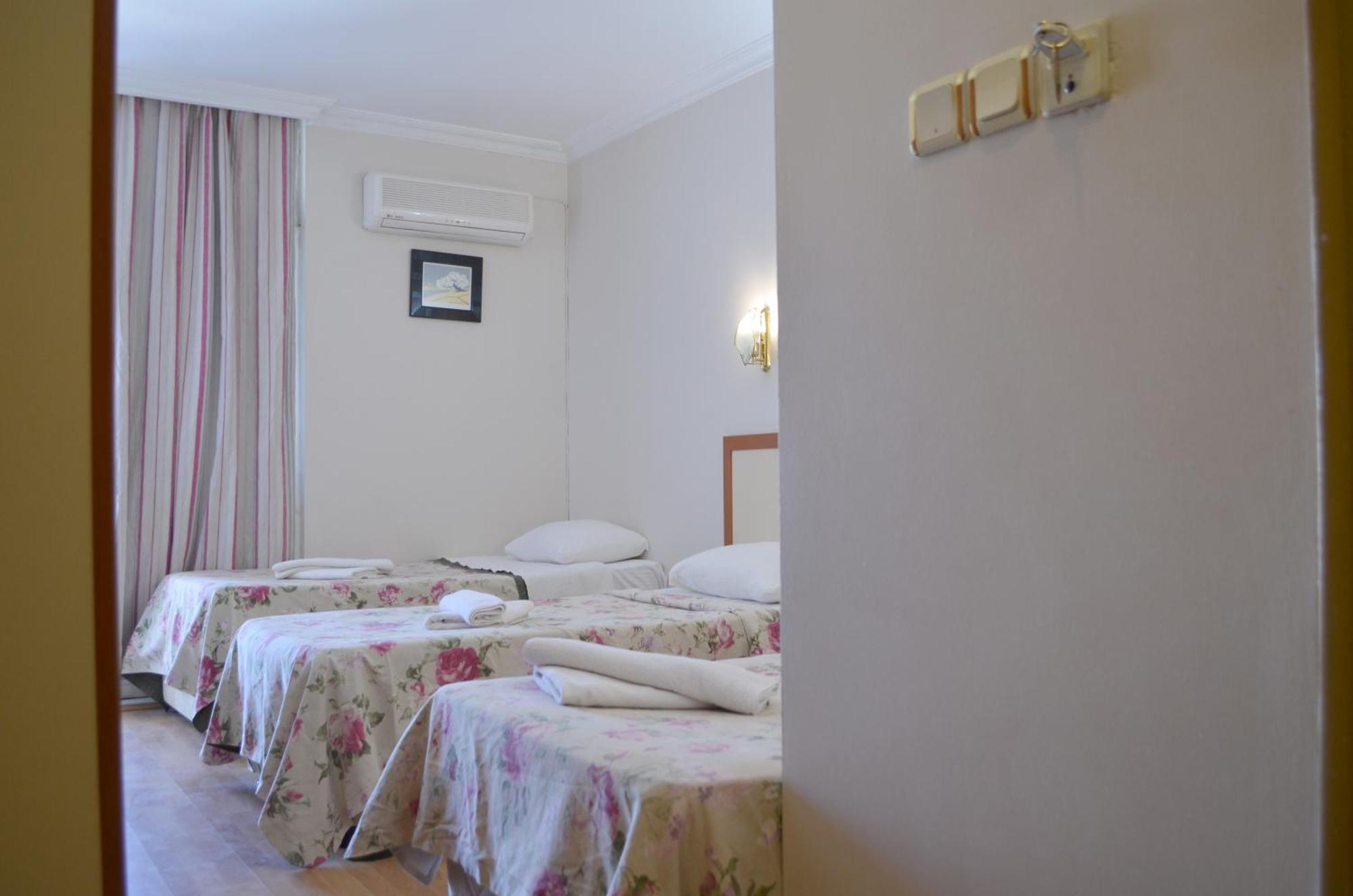 Grand Milano Hotel Ayvalı Rom bilde